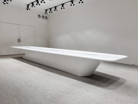 全油漆异形桶箱会议台