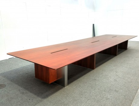 不锈钢脚大会议台